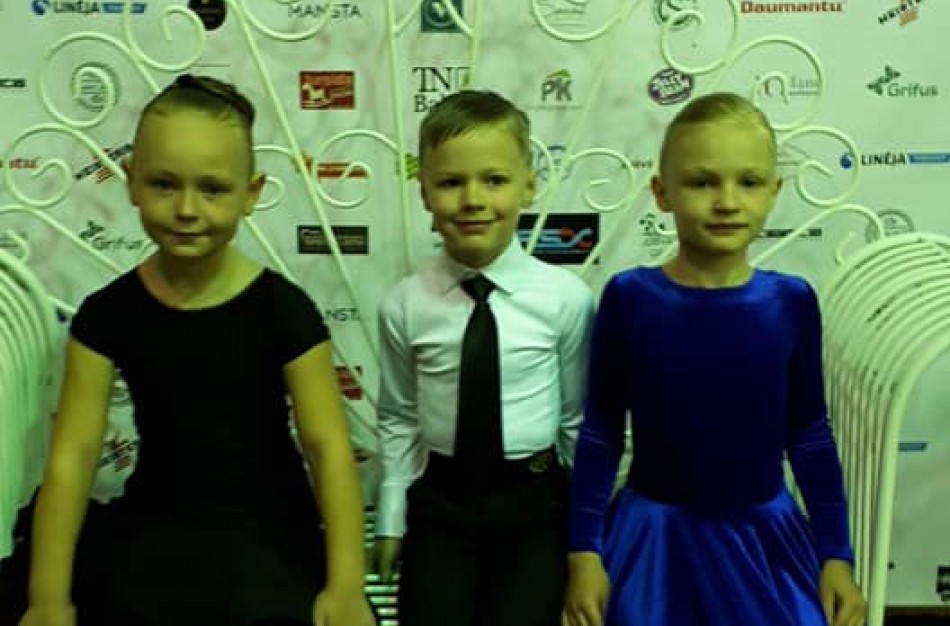 Jonavos šokių klubo „Vėtra“ nariai puikiai pasirodė varžybose „Izzadora - 2019“