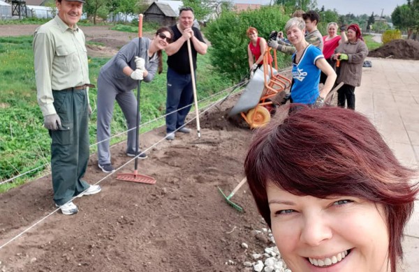 Užusaliečiai kviečia pasidžiaugti kartu – atidaroma nauja aikštelė riedlenčių parkui 