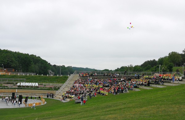 Laimingų vaikų pieva „išaugo“ į respublikinį renginį