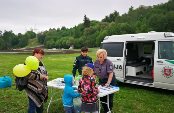 Laimingų vaikų pieva „išaugo“ į respublikinį renginį