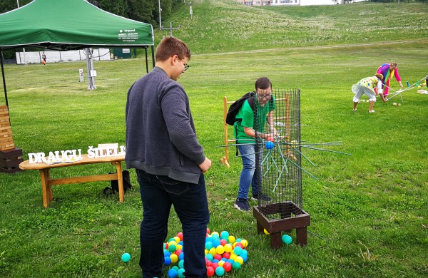 Laimingų vaikų pieva „išaugo“ į respublikinį renginį