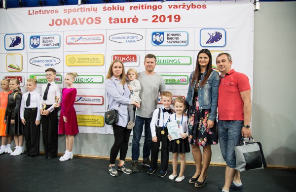 „Jonavos taurė – 2019” - daugiau nei 360 porų iš įvairiausių šalies bei užsienio kampelių  