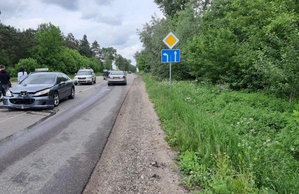 Susidūrė ,,Volkswagen" ir ,,Peugeot"