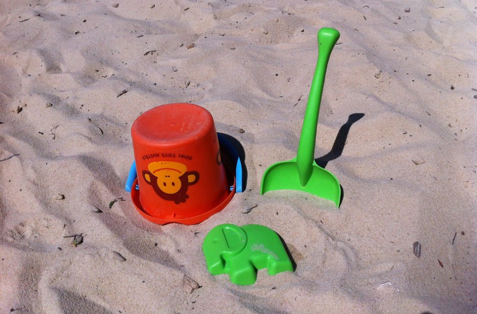 Ranką darželyje susilaužiusios mergaitės senelis: ar mūsų vaikai saugūs?