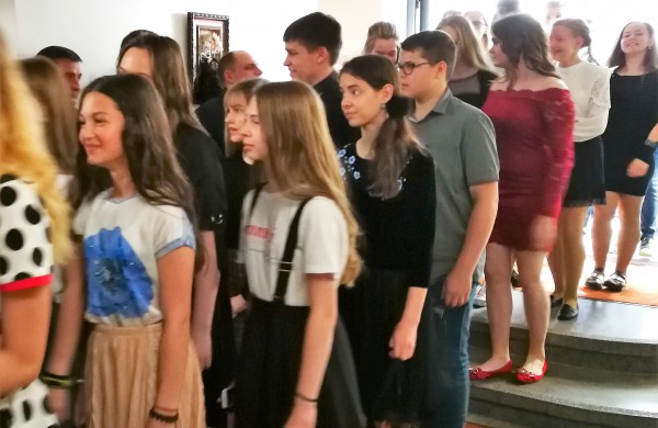 J.Miščiukaitės meno mokykla iškilmingai atsisveikino su savo absolventais  
