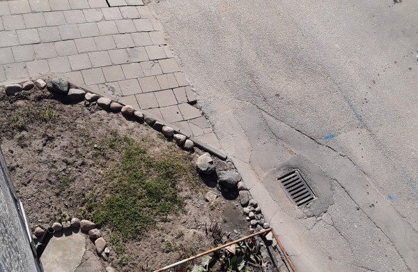 Sodų 50a namo gyventoja: jei greitu metu nebus išspręsta problema - gyventojai kvies televiziją