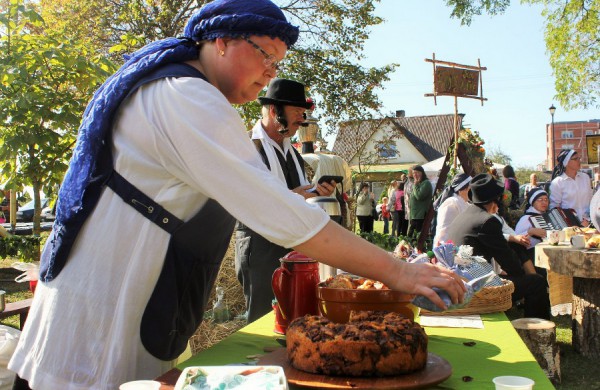 Prie bažnyčios – rudens šventė „Štetl Jonava“