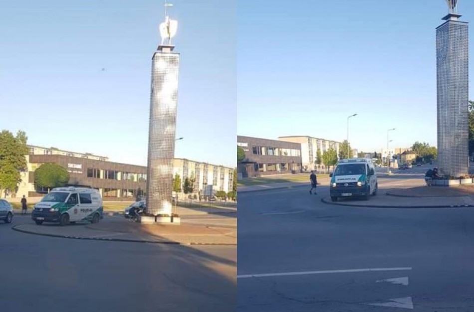 Žaidimų programėlės į žiedinę sankryžą atviliotos mergaitės sulaukė pareigūnų dėmesio