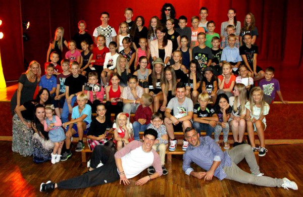 Šokėjai iš Jonavos siautė Molėtų rajone