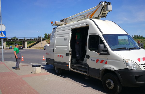 Miesto centre įvykusi avarija užmynė mįslę – kas kaltas?