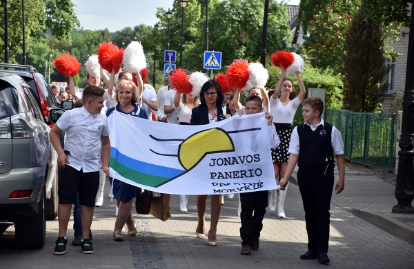Jonavos Panerio pradinė mokykla pažymėjo savo veiklos 25-metį