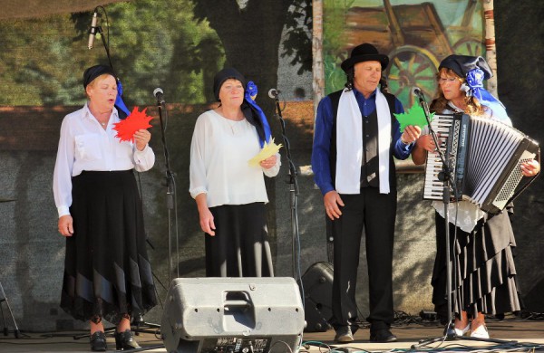 Prie bažnyčios – rudens šventė „Štetl Jonava“