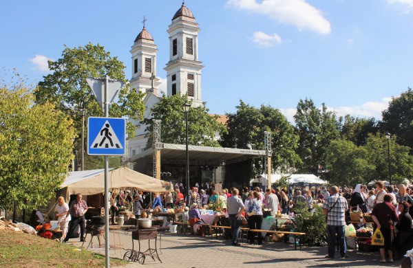 Prie bažnyčios – rudens šventė „Štetl Jonava“
