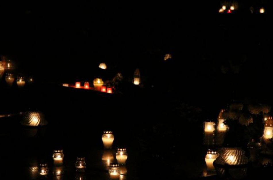 Nieko švento: vagys įsisuko ir į kapines