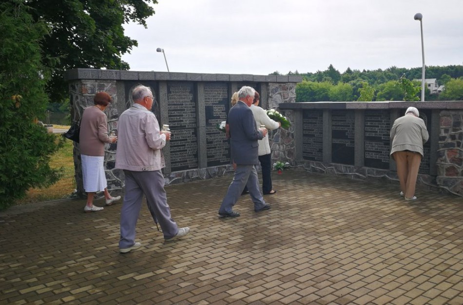 BIRŽELIO 14-OJI – GEDULO IR VILTIES DIENA