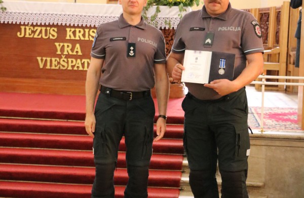 Kaune - iškilminga policijos pareigūnų šventė, kurioje apdovanoti ir 4 Jonavos r. PK pareigūnai