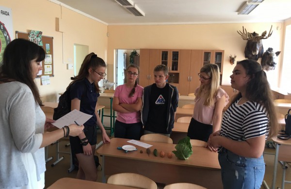 Bukonių moksleivių pergalė projekto „Matematika-laimėtojų mokslas" konkurse 