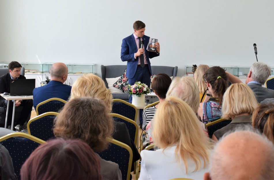 Įteikta Respublikinė Grigorijaus Kanovičiaus literatūrinė premija