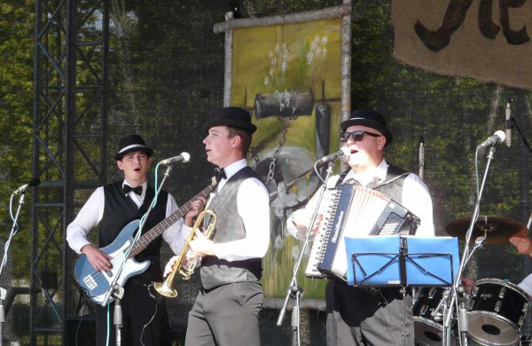 Prie bažnyčios – rudens šventė „Štetl Jonava“