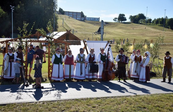 Jonavoje paminėtos Joninės - kviečiame pasidairyti po šventės nuotraukų albumą