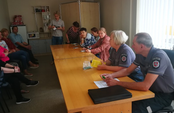 Elektriniai dviračiai laiškininkams – ar tikrai tik geri pokyčiai?