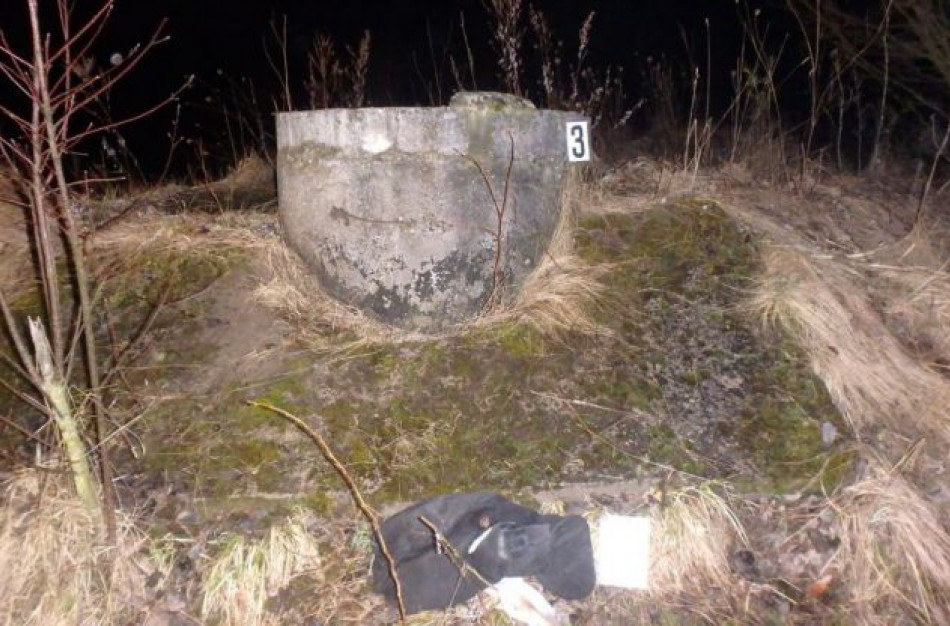 Nusikaltėliai, paslėpę šveicariškio kūną šulinyje, sulaukė griežtesnės bausmės 