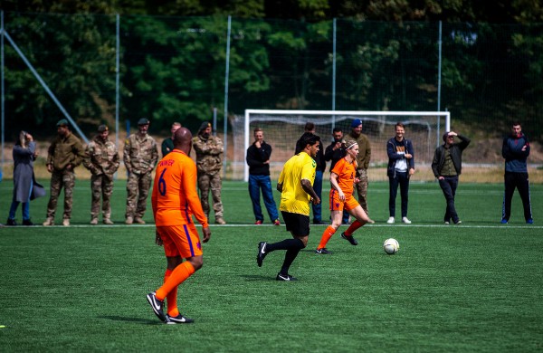 Nyderlandų futbolo žvaigždės apsilankė Rukloje ir Jonavoje