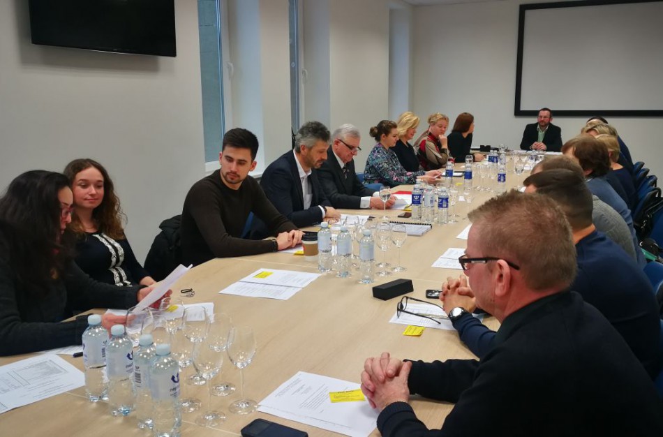 Kvietimas teikti projektinius pasiūlymus pagal Jonavos miesto vietos plėtros strategiją