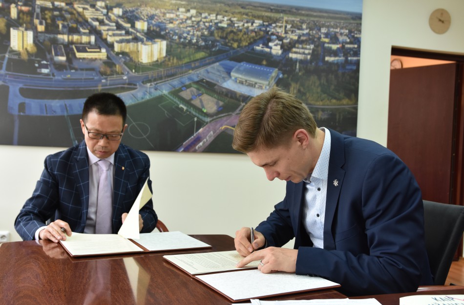 Pasirašyta partnerystės tarp Jonavos rajono ir Xuzhou (Kinija) savivaldybių sutartis