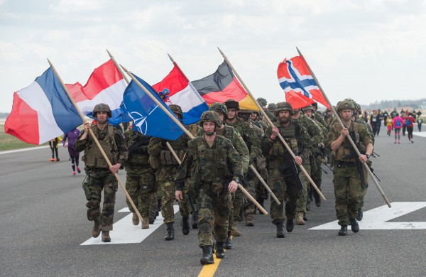 Vyks Lietuvoje dislokuotos NATO Priešakinių pajėgų kovinės grupės vadų pasikeitimo ceremonija