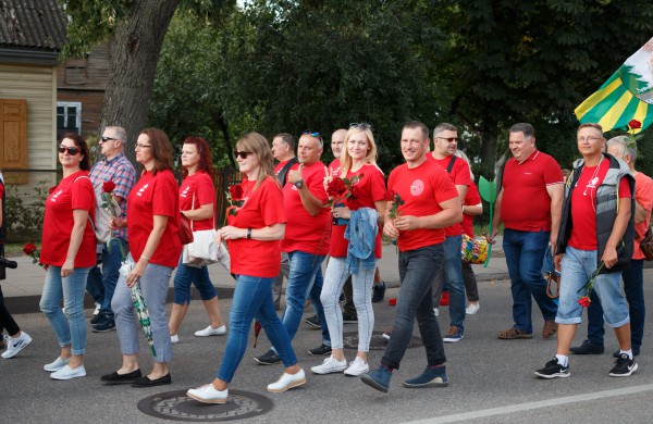 Grožėtis Jonavos dangum padės socialdemokratų dovana