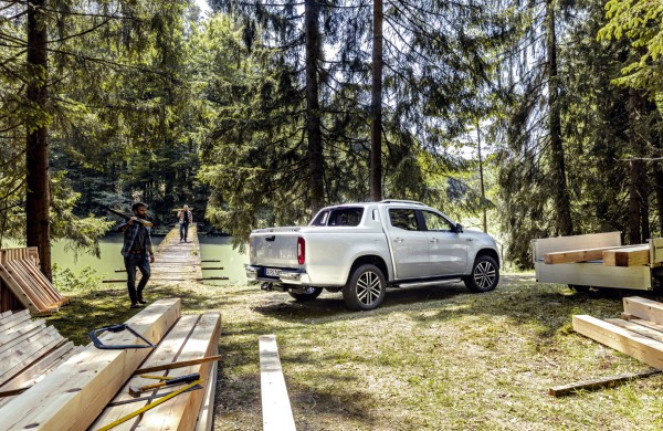 Pikapų evoliucija: kodėl darbiniai arkliai tapo kasdieniais palydovais