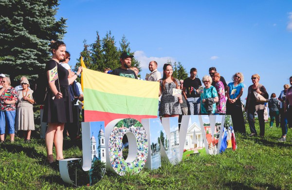 Paminėtas vienas didingiausių istorijos įvykių - Baltijos kelio – 30-sis jubiliejus