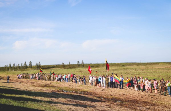 Paminėtas vienas didingiausių istorijos įvykių - Baltijos kelio – 30-sis jubiliejus