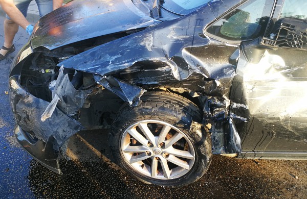 Eismo įvykio metu susidūrė mikroautobusas ir lengvasis automobilis