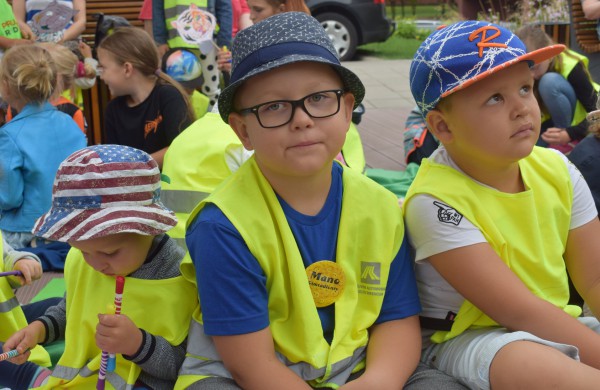 Jonavos viešosios bibliotekos Knygų terasoje – skaitymų ciklas „Vasara su knyga“