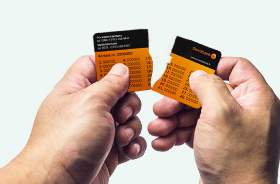 Baigiasi 20 metų trukusi kodų kortelių era 