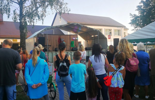 Cepelinų virimo čempionate ant laužo išvirta net 370 cepelinų