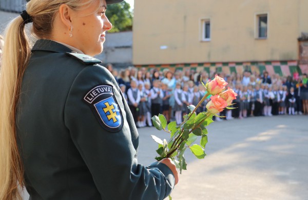 Dovanos Kauno apskrities moksleiviams – tūkstančiai gyvybę gelbstinčių priemonių