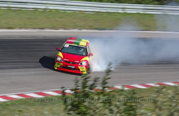 „TIme Attack“ ir „DYNAMI:T Race“ lenktynėse neapsieita be nuotykių 