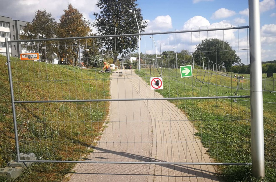 Laikini nepatogumai pėstiesiems bei  dviratininkams