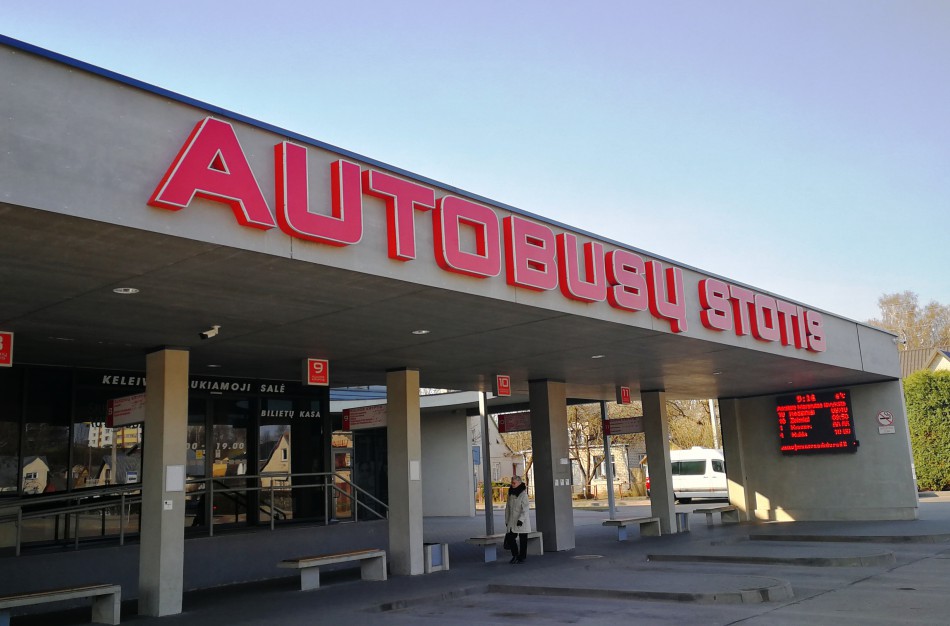 Bendrovė „Jonavos autobusai“ kviečia nemokamai pasivažinėti 