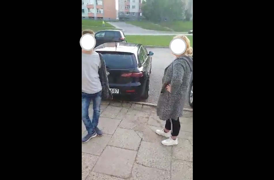 "Feikinis" telefonų „pirkėjas“ siaučia toliau