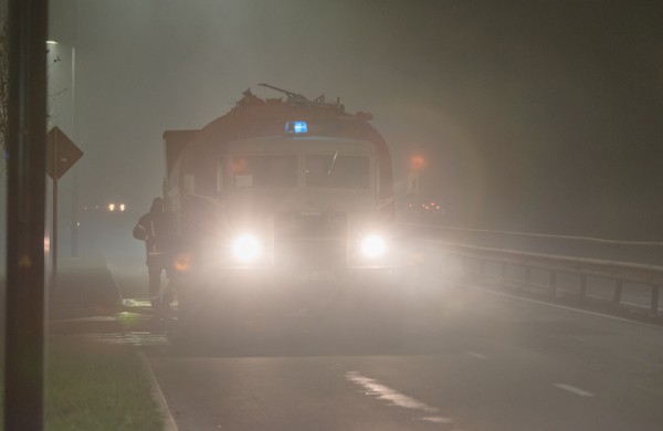 Karmėlavoje kilo didžiulis gaisras: liepsnas gesino sustiprintos ugniagesių gelbėtojų pajėgos 