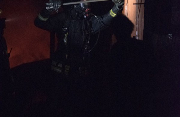 Įtariama, kad gaisras Karmėlavoje buvo sukeltas tyčia