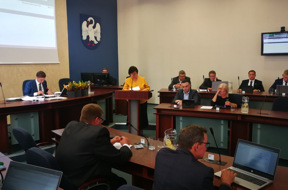 Tarybos opozicija: išskirtinai remiami trys sporto klubai?