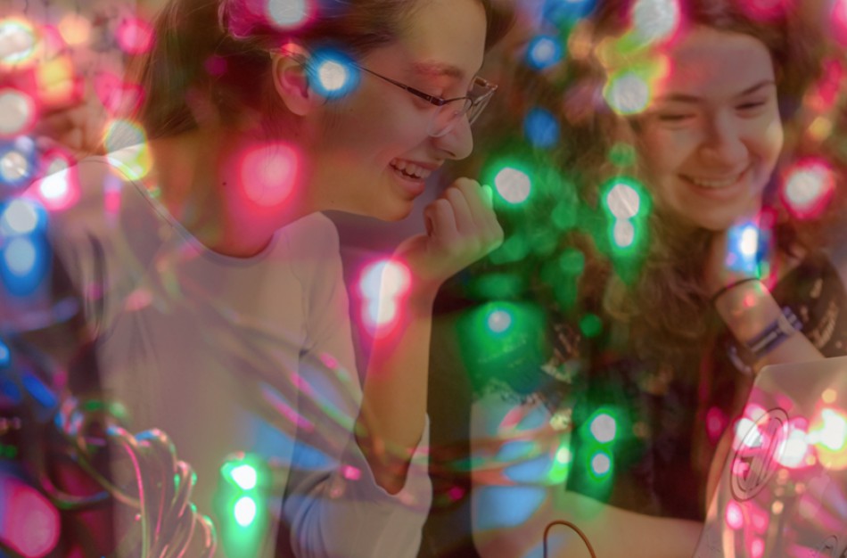  Skaitmeninis konkursas jaunimui „Įjunk Kalėdas!“