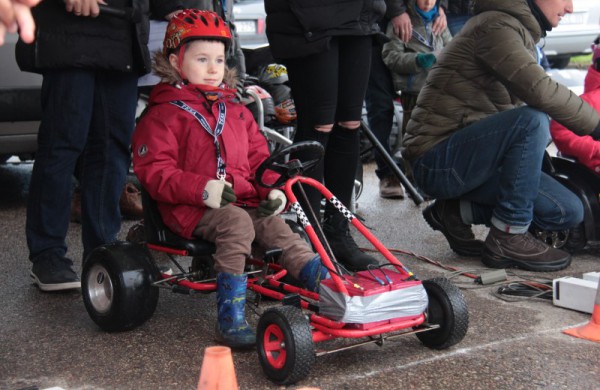 Rudeninis lietus nesutrukdė sužinoti, kas yra greičiausi ir aistringiausi mažieji lenktynininkai