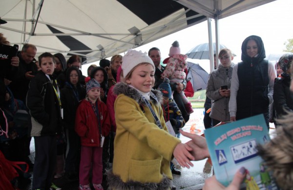Rudeninis lietus nesutrukdė sužinoti, kas yra greičiausi ir aistringiausi mažieji lenktynininkai