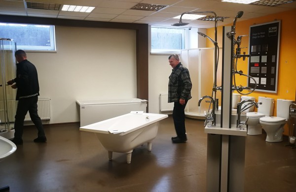 Jonavoje atsidarė nauja santechnikos prekių parduotuvė „Naujiems namams“